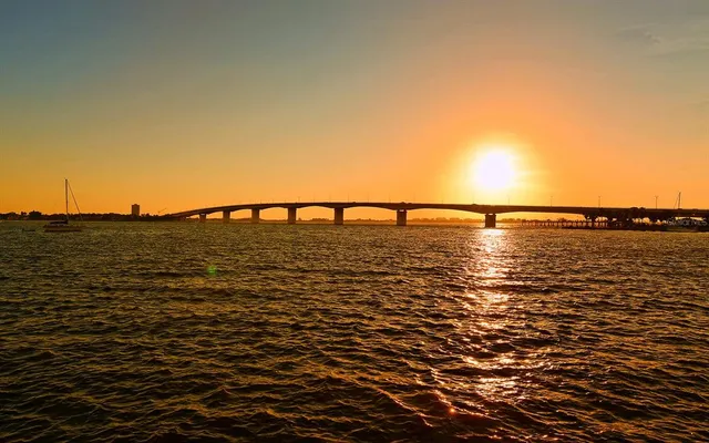 $3,000 | 835 South Osprey Avenue, Unit 201, Sarasota, FL 34236