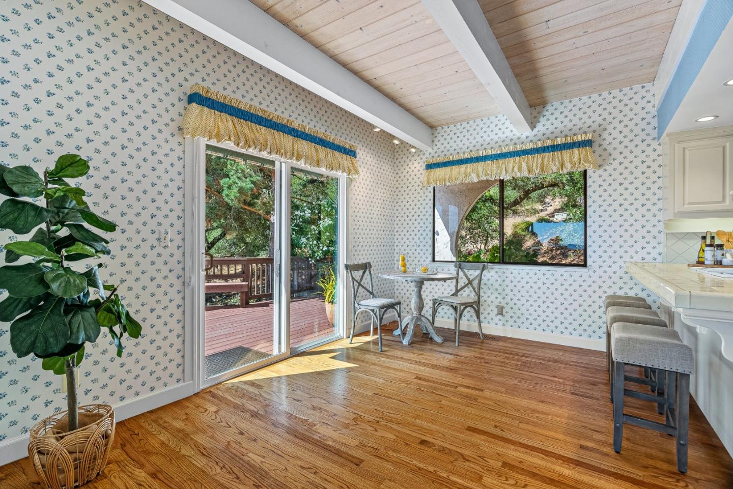1375 Weston Ridge Road Scotts Valley, CA 95066 - Photo 30 of 68 a living room with furniture and a potted plant