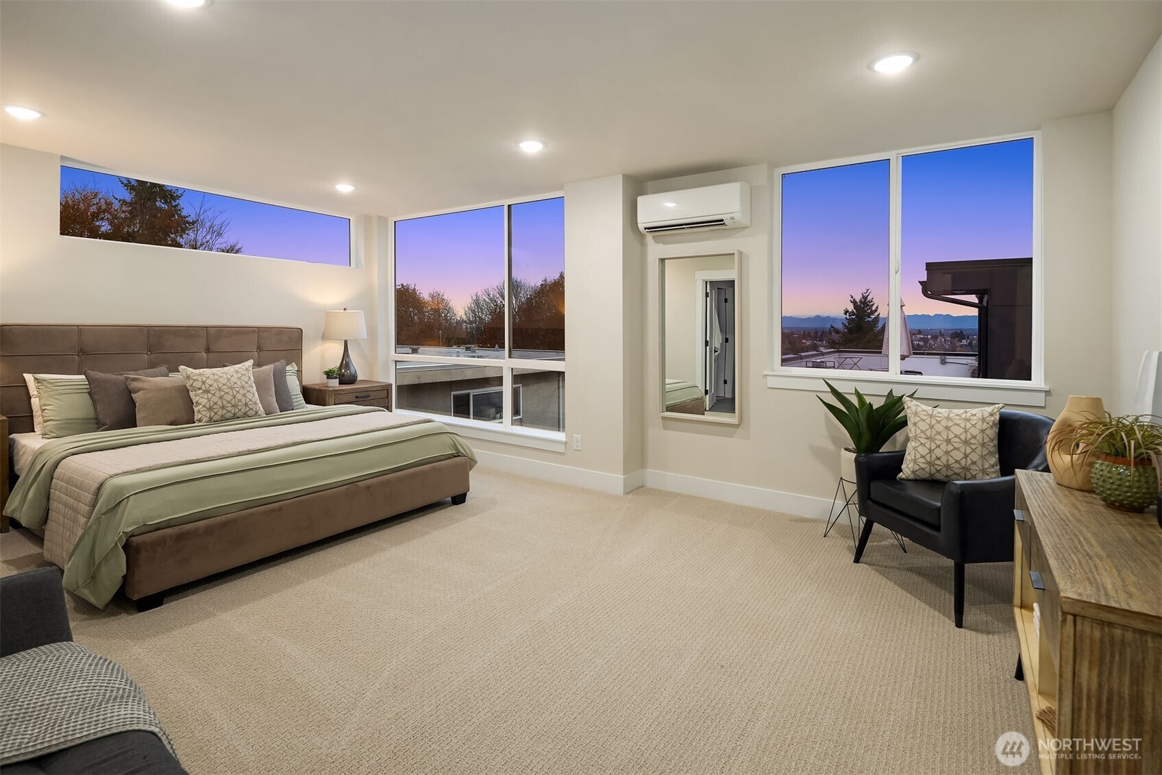 1313 14th Avenue South, Unit B Seattle, WA 98144 - Photo 15 of 28