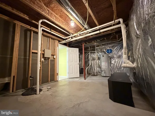 $465,000 | 16 Lone Tree Drive, Camden, DE 19934