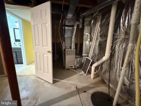 $465,000 | 16 Lone Tree Drive, Camden, DE 19934