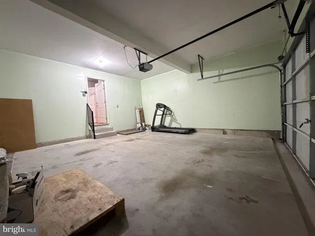 $519,000 | 16 Lone Tree Drive, Camden, DE 19934