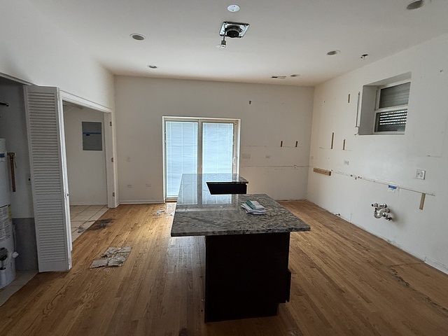 6567 South Harvard Avenue Chicago, IL 60621 - Photo 7 of 19