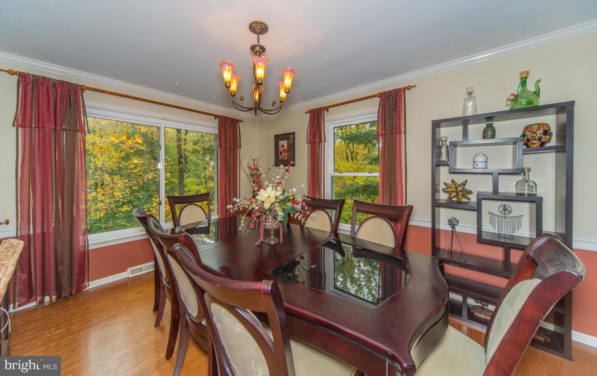 1144 Mill Mar Road Lancaster, PA 17601 - Photo 4 of 28 Gallery Image 4