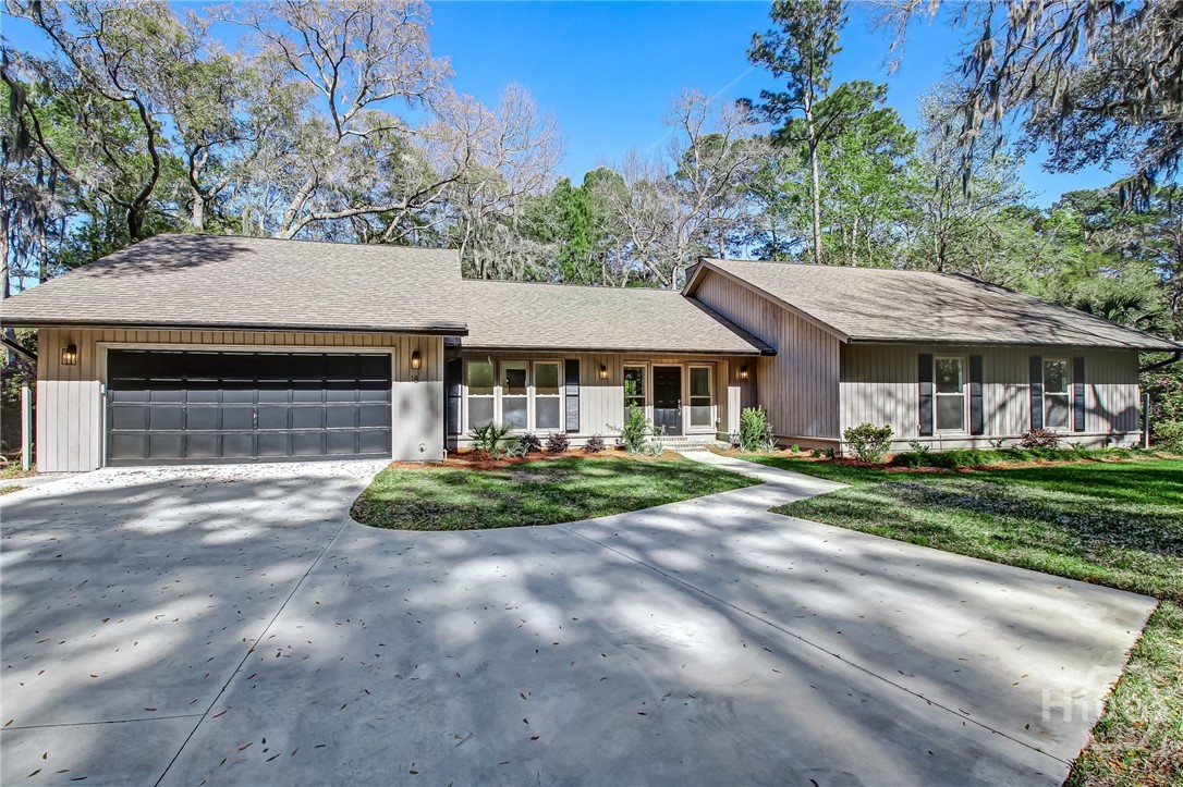 18 Deer Run Savannah, GA 31411 - Photo 2 of 61