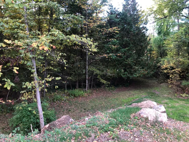 $39,000 | 68 Lakeview Avenue, Moriah, NY 12960