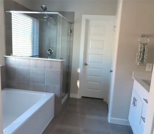 $2,950 | 10854 Bodie Hls Drive, Rosharon, TX 77583