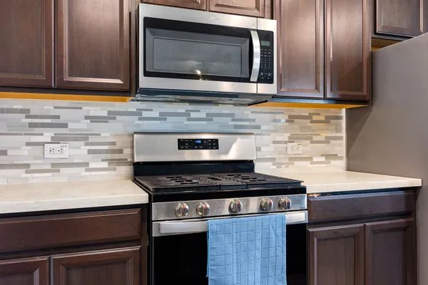 $2,400 | 21430 Poppy Park Avenue, Cypress, TX 77433
