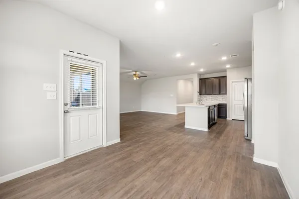 $2,400 | 21430 Poppy Park Avenue, Cypress, TX 77433