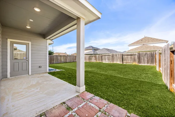 $2,400 | 21430 Poppy Park Avenue, Cypress, TX 77433