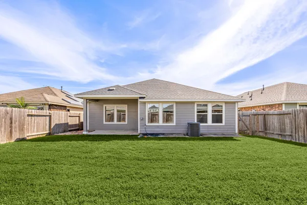 $2,400 | 21430 Poppy Park Avenue, Cypress, TX 77433
