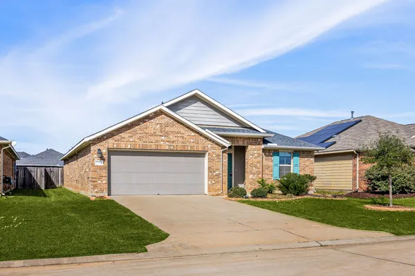 $2,400 | 21430 Poppy Park Avenue, Cypress, TX 77433