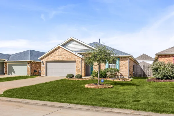 $2,400 | 21430 Poppy Park Avenue, Cypress, TX 77433