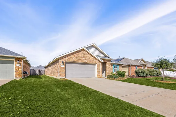 $2,400 | 21430 Poppy Park Avenue, Cypress, TX 77433