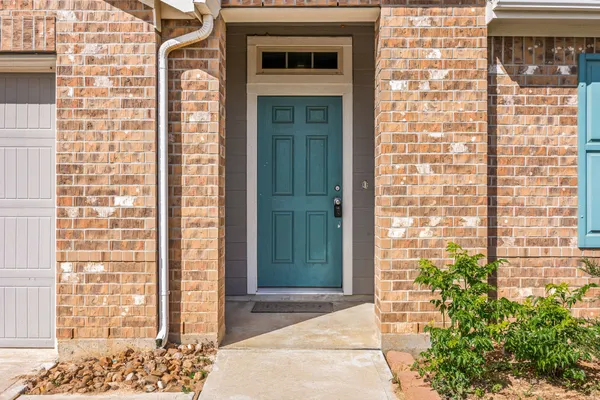 $2,400 | 21430 Poppy Park Avenue, Cypress, TX 77433