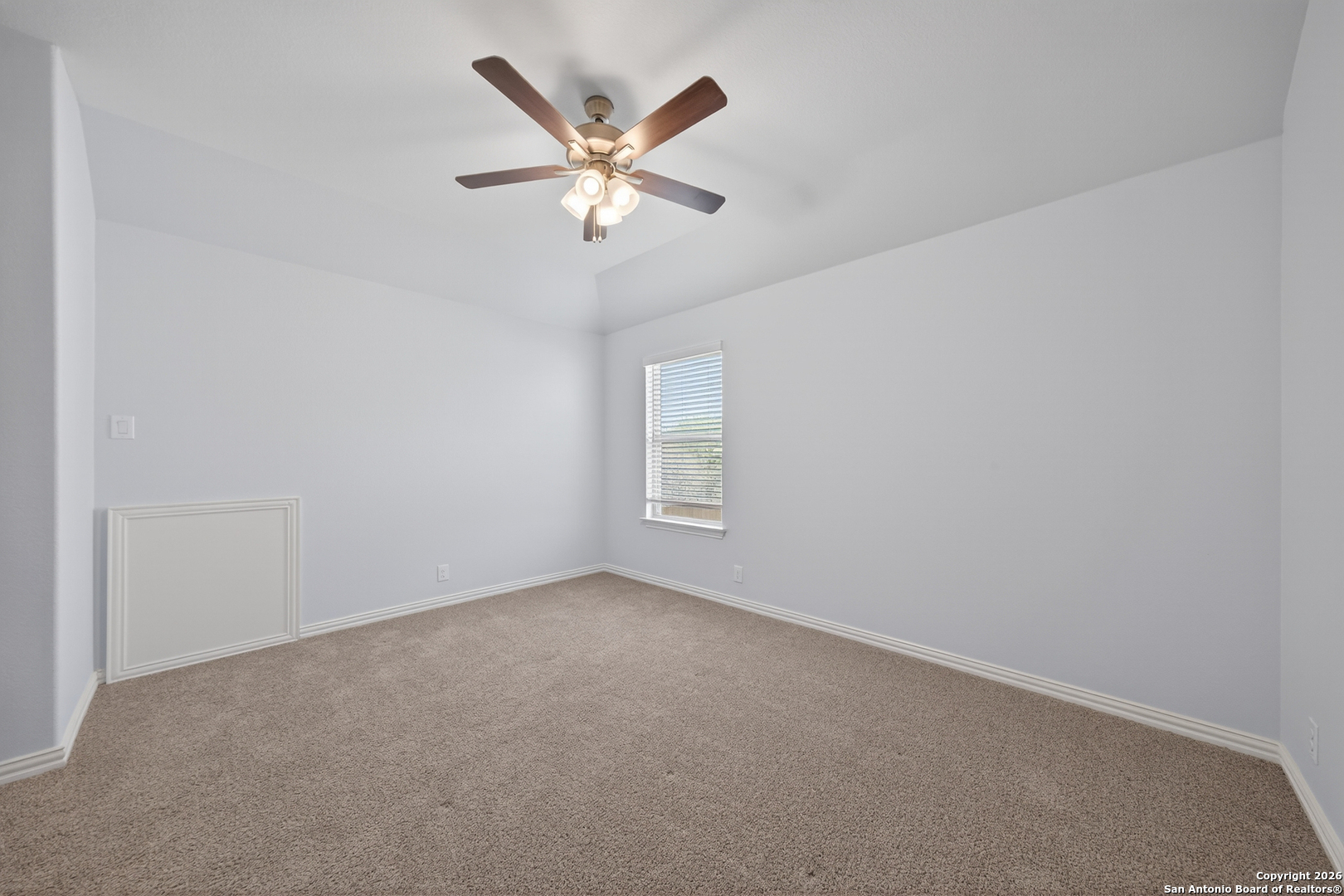 6825 Hallie Loop Schertz, TX 78154 - Photo 15 of 34