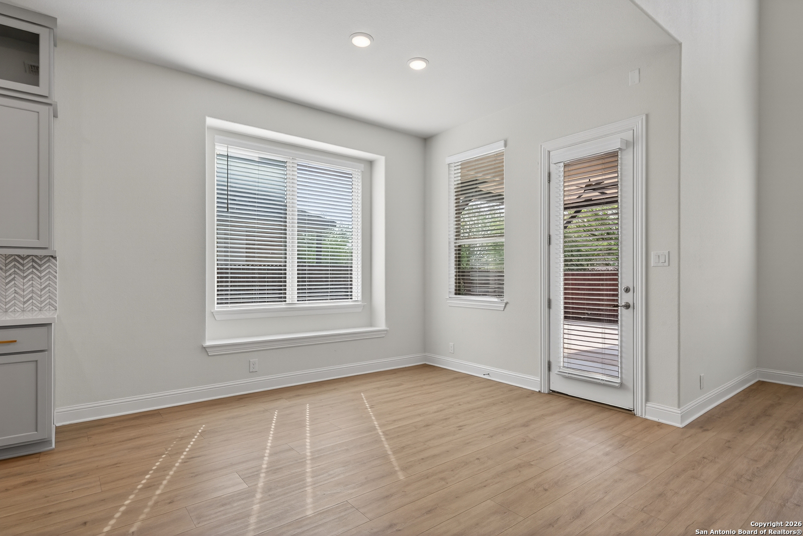 6825 Hallie Loop Schertz, TX 78154 - Photo 9 of 34