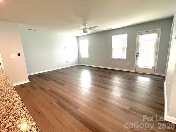 $2,500 | 1008 Skipjack Lane, Charlotte, NC 28269