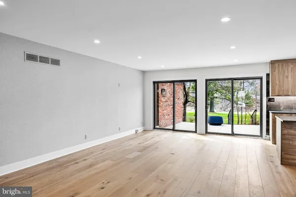 $1,150,000 | 1805 Country Club Drive, Cherry Hill, NJ 08003