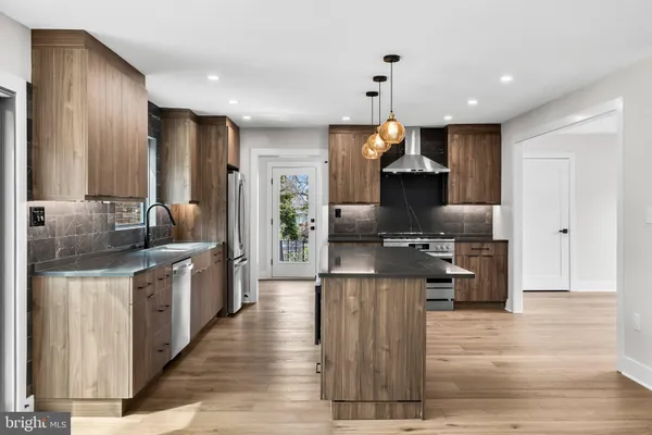 $1,150,000 | 1805 Country Club Drive, Cherry Hill, NJ 08003