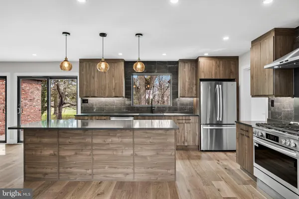 $1,150,000 | 1805 Country Club Drive, Cherry Hill, NJ 08003