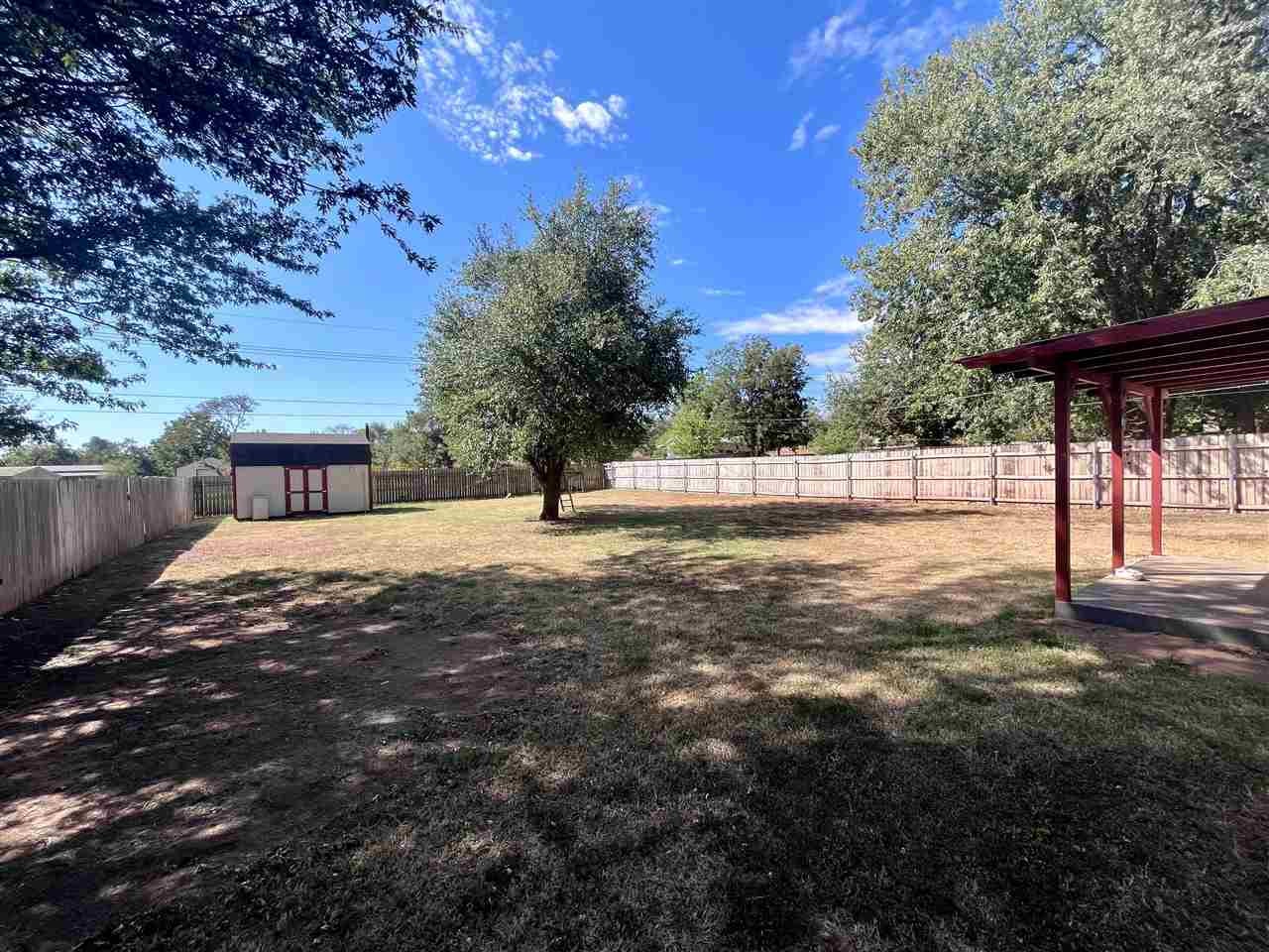 144 East Maple Avenue Perry, OK 73077 - Photo 11 of 13 Gallery Image 11