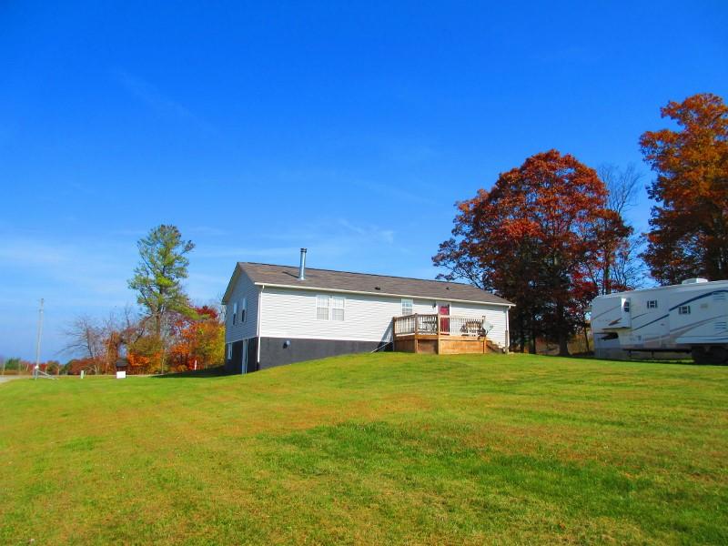 750 Huffville Road Northeast Pilot, VA 24138 - Photo 13 of 47 IMG_7837 (800x600)