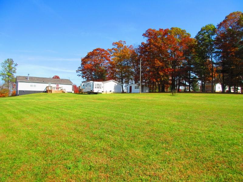 750 Huffville Road Northeast Pilot, VA 24138 - Photo 20 of 47 IMG_7844 (800x600)