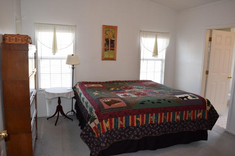 750 Huffville Road Northeast Pilot, VA 24138 - Photo 37 of 47 DSC_0055 (800x533)