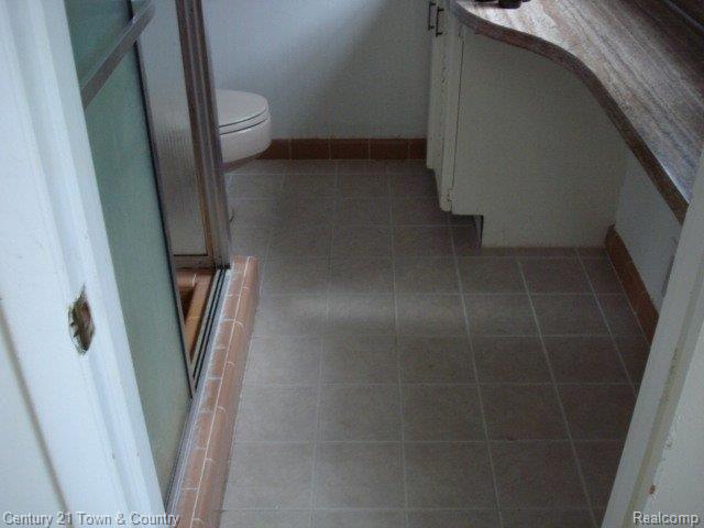 2544 Charms Road Wixom, MI 48393 - Photo 13 of 20 DSC00908