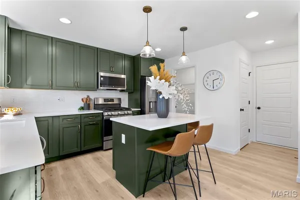 $297,900 | 3 Sterling At Riverstone, Florissant, MO 63031