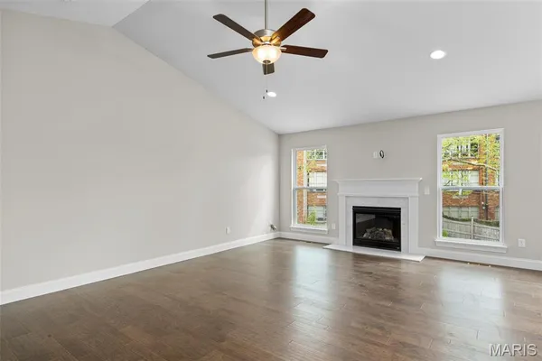 $297,900 | 3 Sterling At Riverstone, Florissant, MO 63031