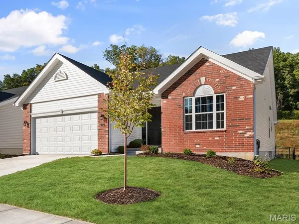 $297,900 | 3 Sterling At Riverstone, Florissant, MO 63031