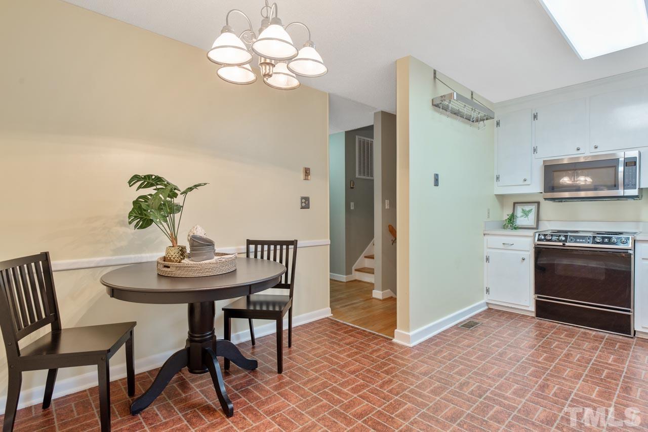 5100 Huntingdon Drive Raleigh, NC 27606 - Photo 8 of 30 Gallery Image 8