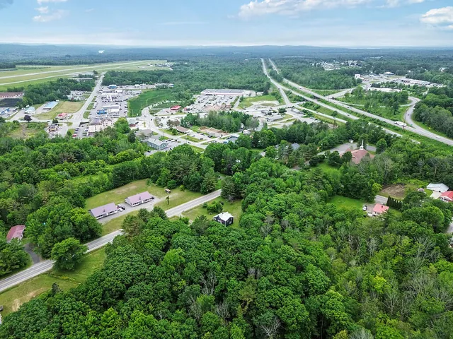 $310,588 | 851 Lincoln Street, Waterville, ME 04901