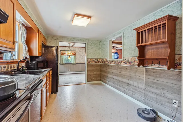 $310,588 | 851 Lincoln Street, Waterville, ME 04901