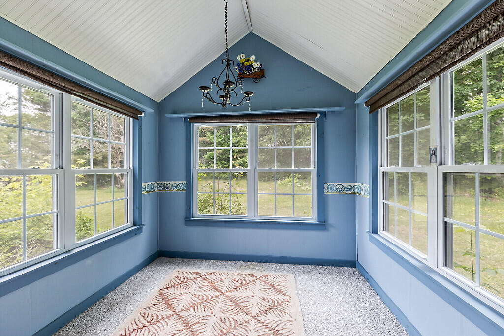 851 Lincoln Street Waterville, ME 04901 - Photo 33 of 50 33_BP5A0515_DxO_mls