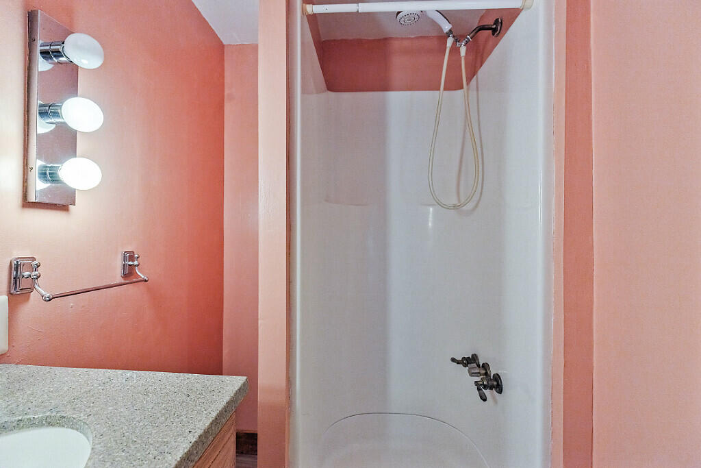 851 Lincoln Street Waterville, ME 04901 - Photo 39 of 50 39_BP5A0524_DxO_mls