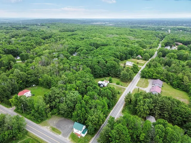 $310,588 | 851 Lincoln Street, Waterville, ME 04901