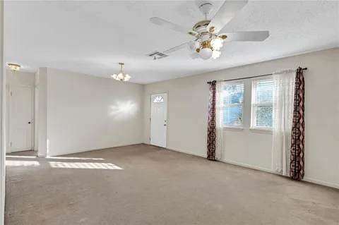 $240,000 | 3501 Derbigny Street, Metairie, LA 70001