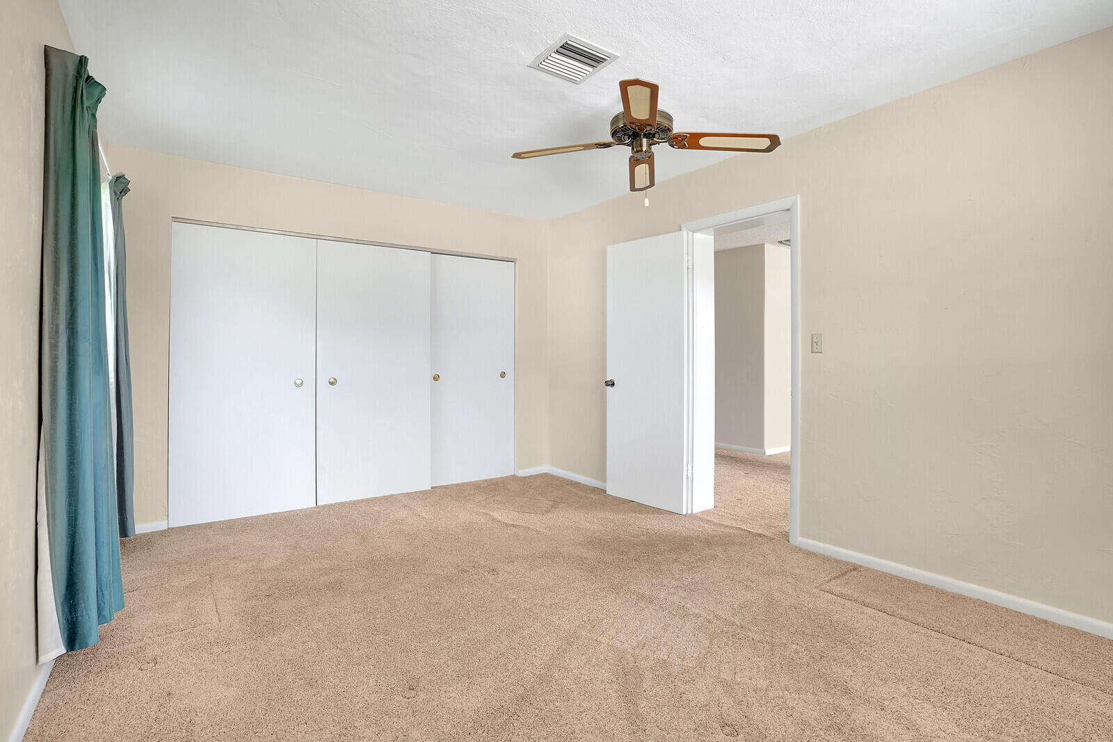 340 Cavalier Road Palm Springs, FL 33461 - Photo 16 of 26 25_Image_25_mls