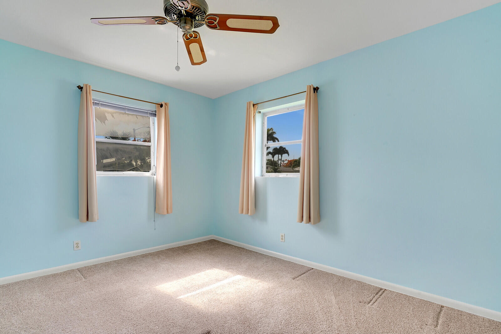 340 Cavalier Road Palm Springs, FL 33461 - Photo 17 of 26 20_Image_20_mls