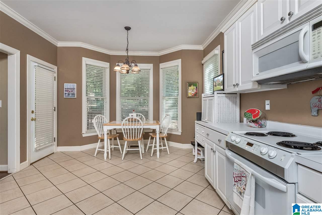 845 Meadow Ridge Lane Birmingham, AL 35242 - Photo 11 of 27