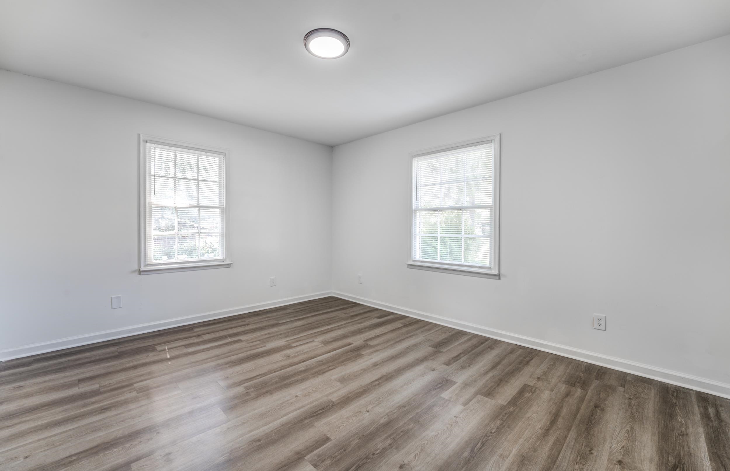 34 East Rollins Road Memphis, TN 38109 - Photo 19 of 25 Gallery Image 19