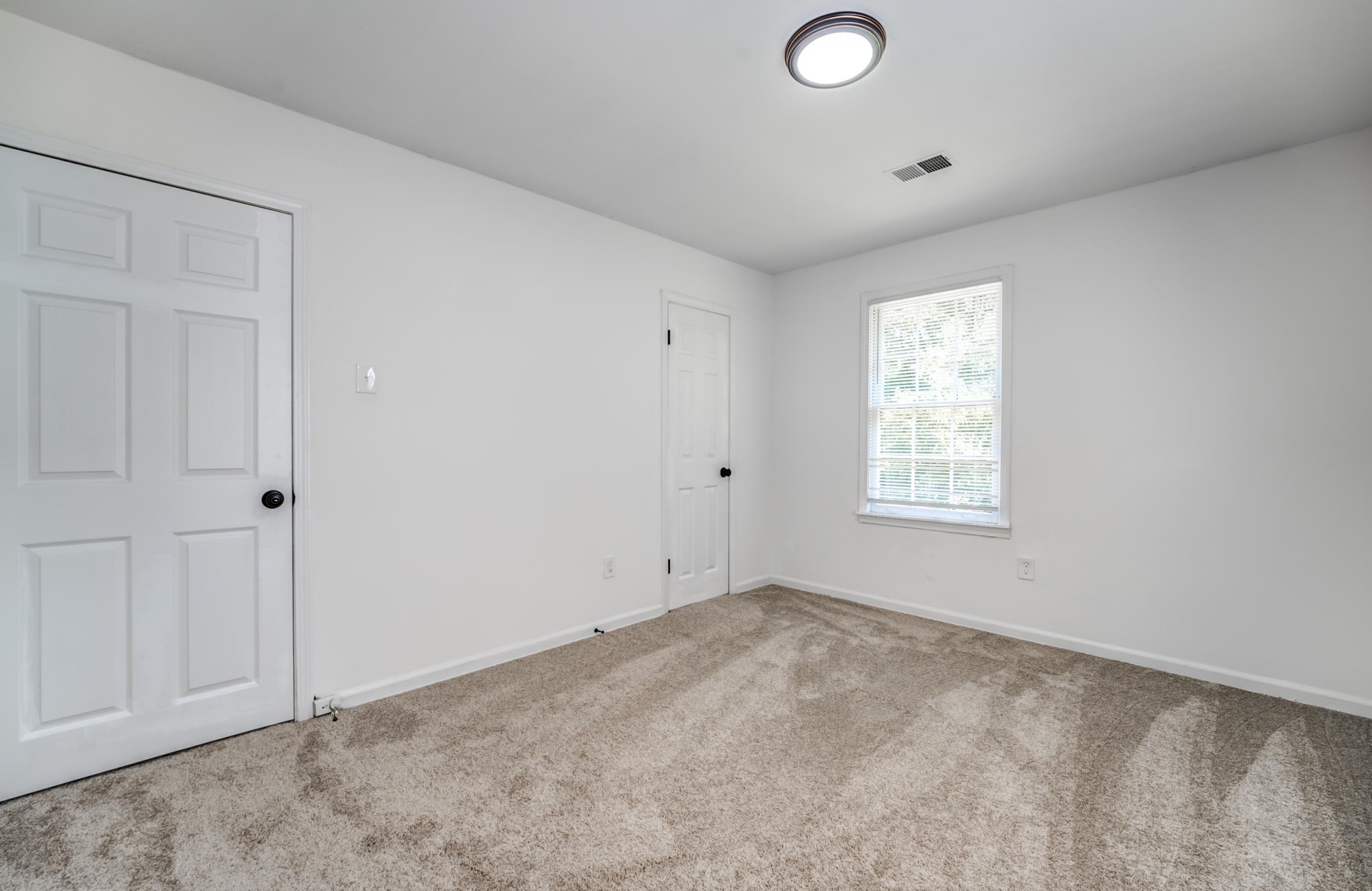 34 East Rollins Road Memphis, TN 38109 - Photo 23 of 25 Gallery Image 23