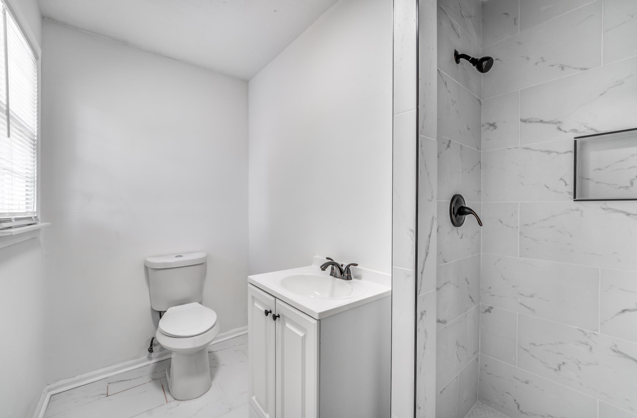 34 East Rollins Road Memphis, TN 38109 - Photo 24 of 25 Gallery Image 24