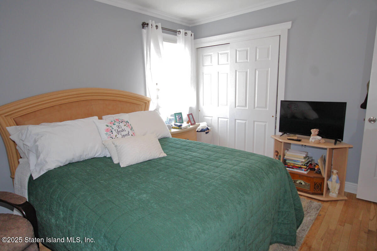 411 Ridgecrest Avenue Staten Island, NY 10312 - Photo 22 of 43 Bedroom 2
