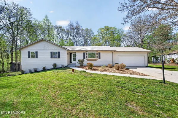 $350,000 | 54 Peterson Lane, Pleasant Hill, TN 38583