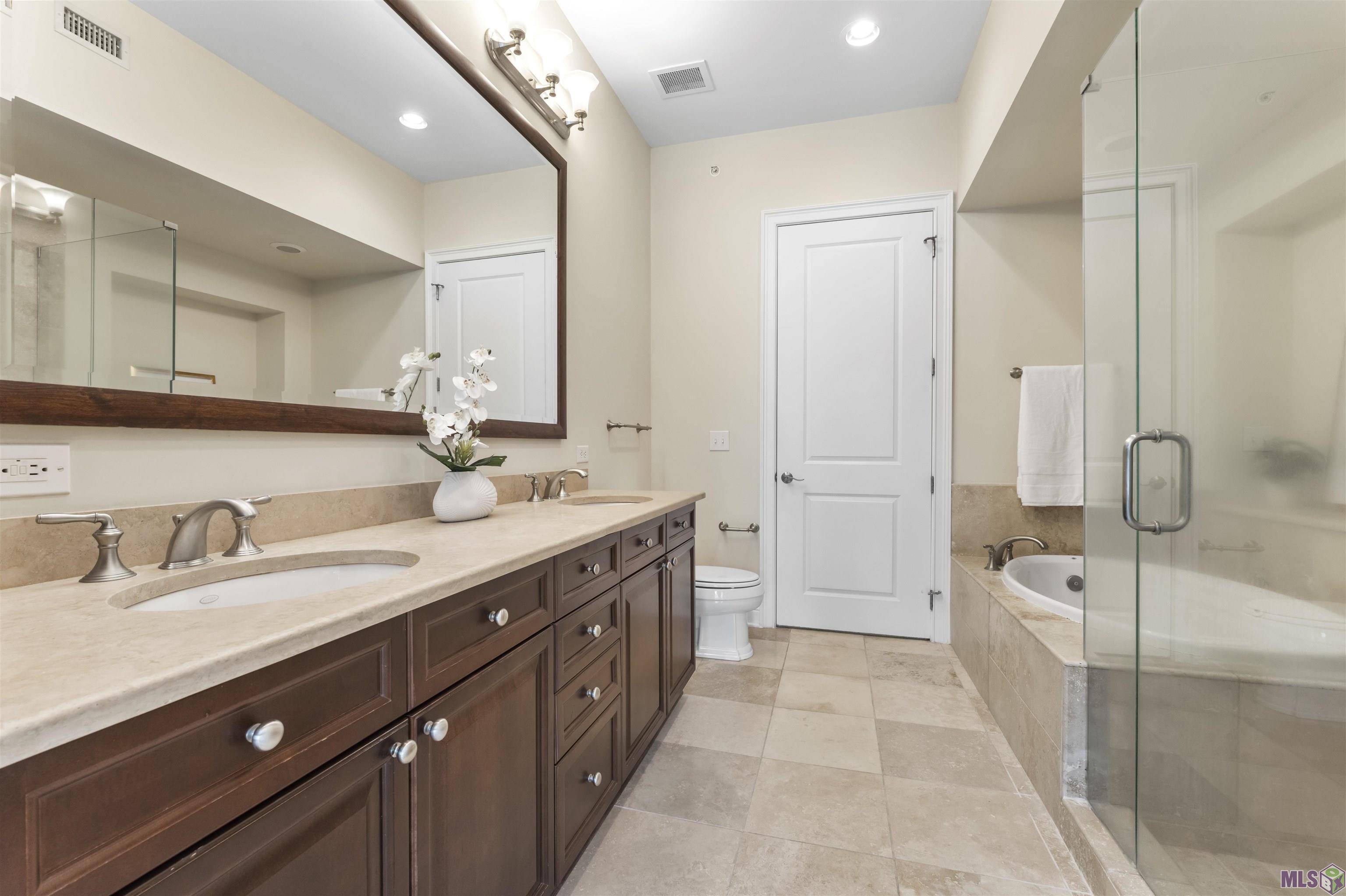 998 Stanford Avenue, Unit 202 Baton Rouge, LA 70808 - Photo 8 of 15
