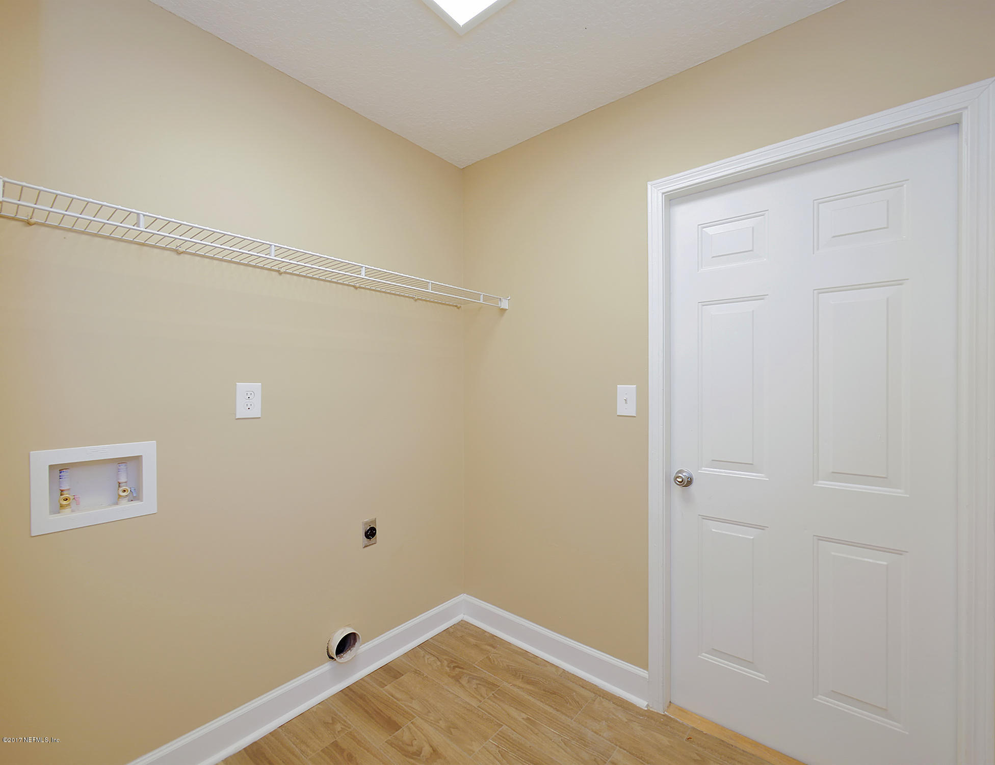 9018 Craven Road Jacksonville, FL 32257 - Photo 17 of 39 9018 Craven Rd-17